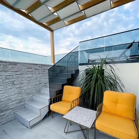 Vila 8 With Roof Pool *